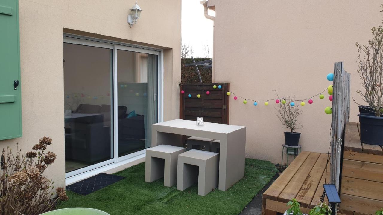 Cocon A La Campagne - Disney 20 Min - Paris 40 Min - 2 Terrasses Dammartin-sur-Tigeaux Exterior photo